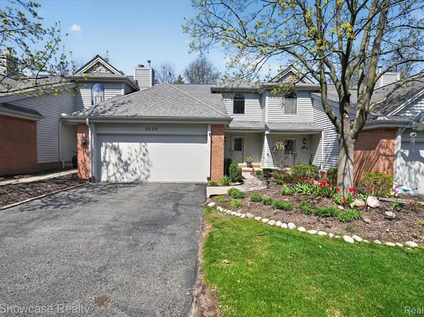 6626 Ridgeview Dr, Clarkston, MI 48346