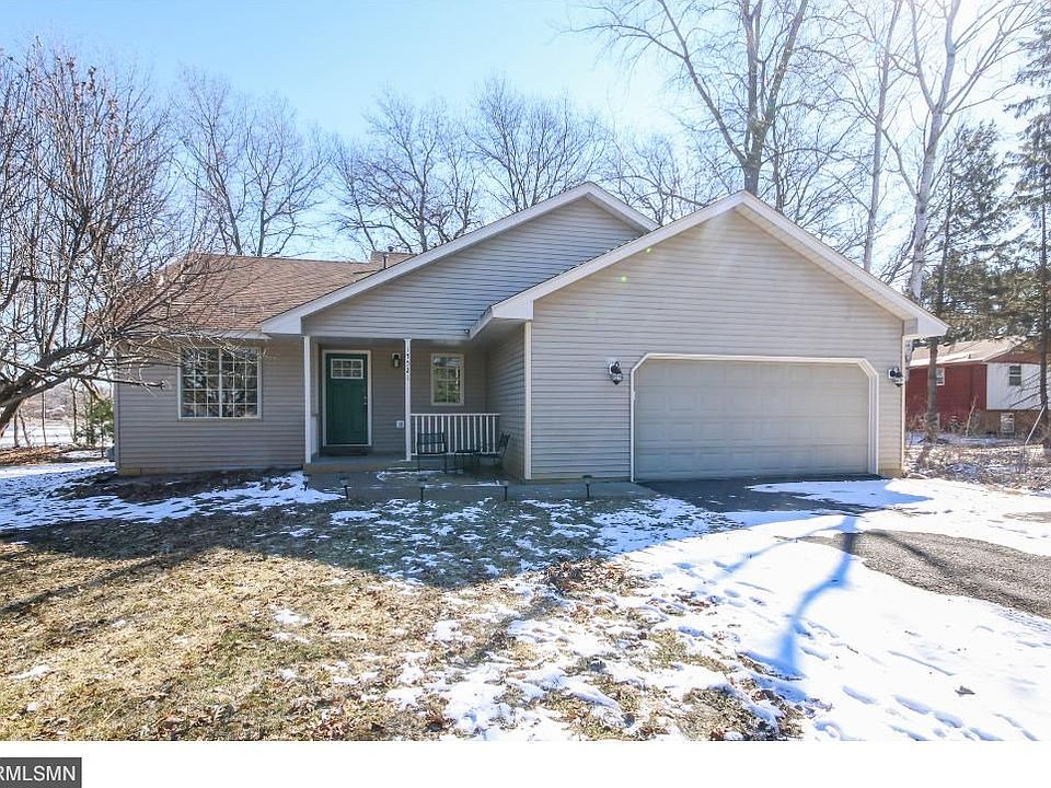 1st image of 17521 Interlachen Dr NE
