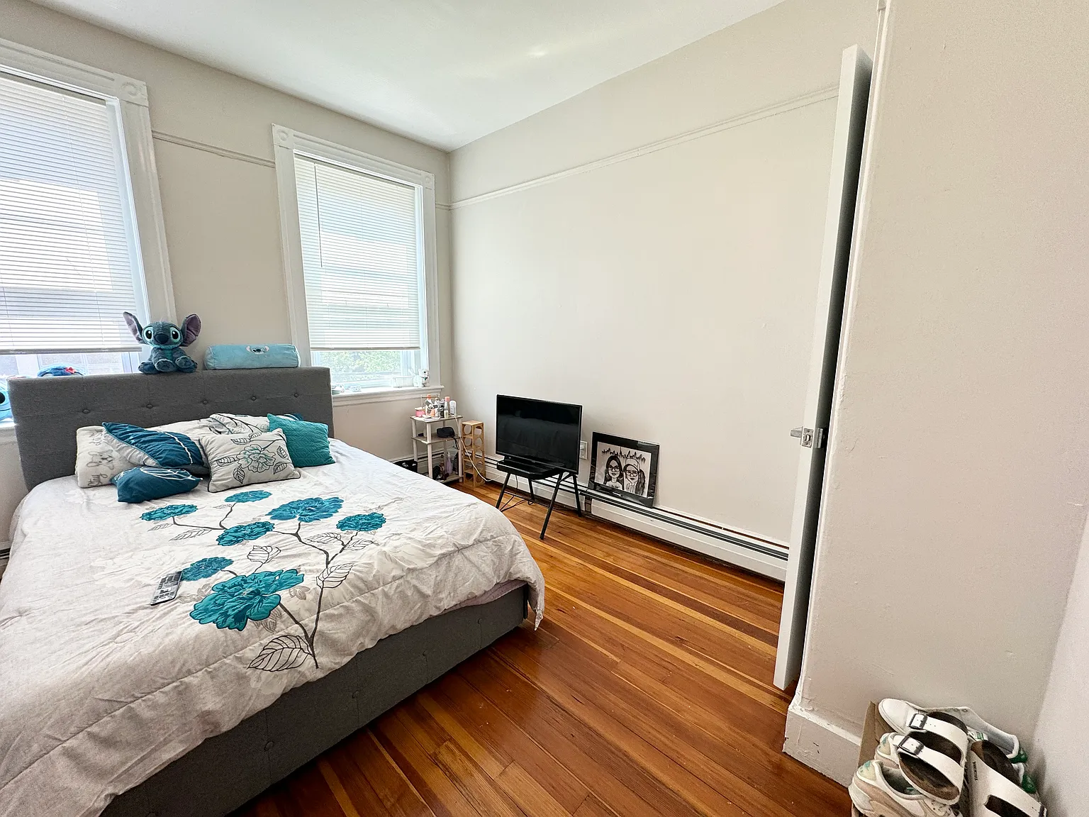 3 bed, 1200 sqft, $3,650 — Photo 4