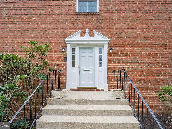 2nd image of 1151 Jeffrey Dr