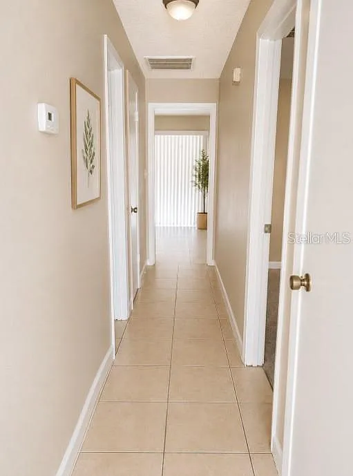 2 bed, 2.0 bath, 1032 sqft, $1,800 — Photo 4