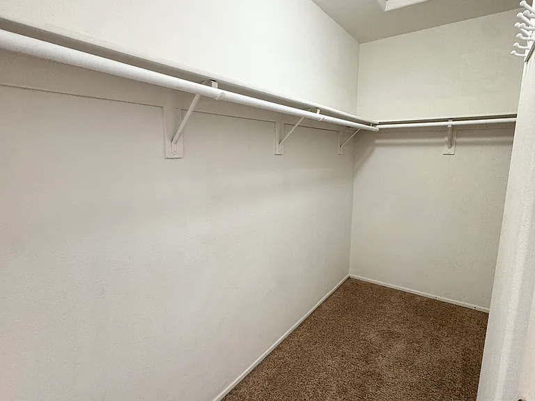 1555 Golfcrest Pl — Photo 23