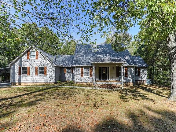 3rd image of 89 Sarvis Ridge Rd