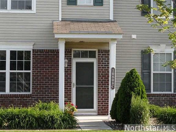 2nd image of 10808 Hawthorn Trail