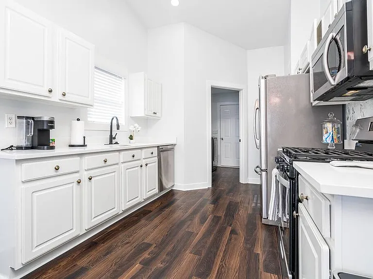 931 Sugar Oak Ln — Photo 12
