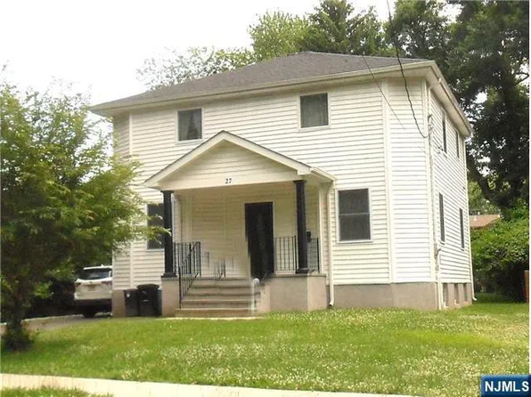 27 West St, Closter, NJ 07624