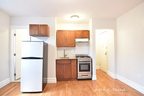 Rented by Bohemia Realty Group | media 2