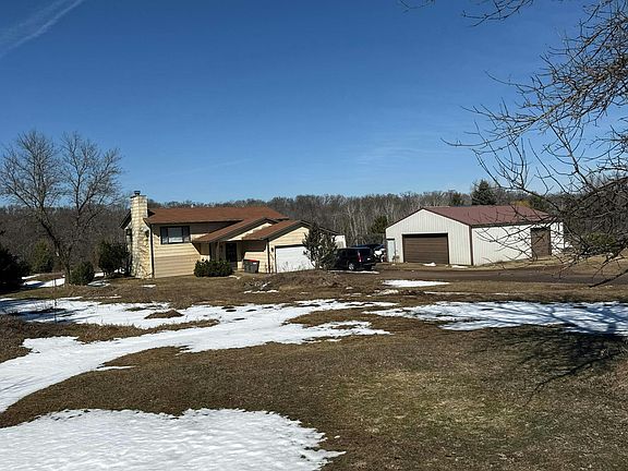 3rd image of 26244 Rum River Dr NW
