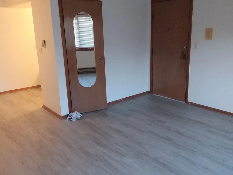 419 Franklin St #306 — Photo 5