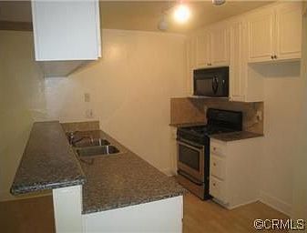 2nd image of 7045 Woodley Ave Unit 111
