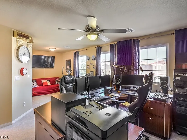 6437 Grand Mayne Ct — Photo 32