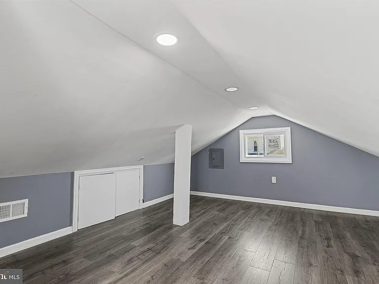 8030 New Riggs Rd — Photo 24