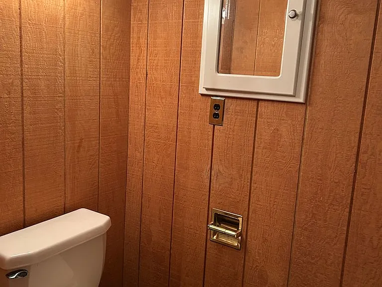 4456 Donna Dr — Photo 33