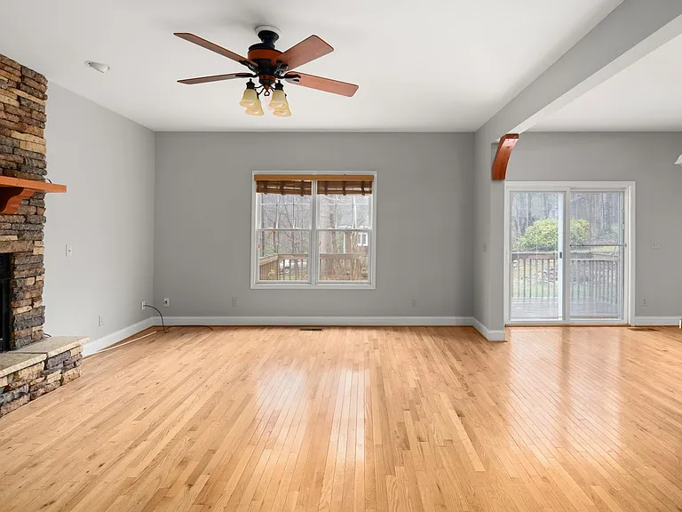 6 Winding Oak Dr — Photo 12