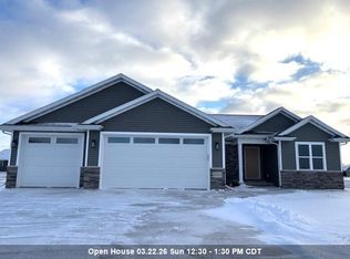 W5041 Blue Heron Ct, Sherwood, WI 54169