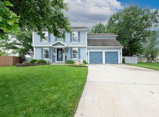 22672 S Saint Francis Ct, Spring Hill, KS 66083