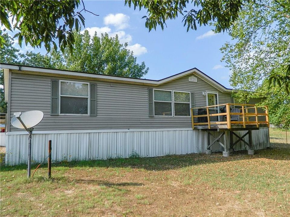 1st image of 1528 Twin Lakes Dr