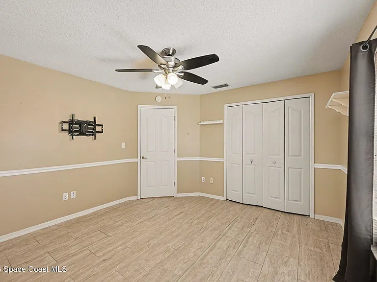771 Wild Flower St — Photo 18