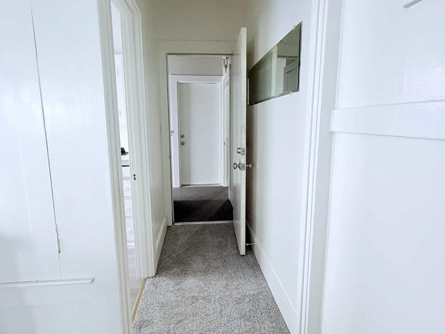 Studio, 450 sqft, $1,350 — Photo 4