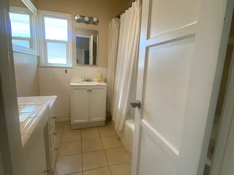 409 E Puente St — Photo 20