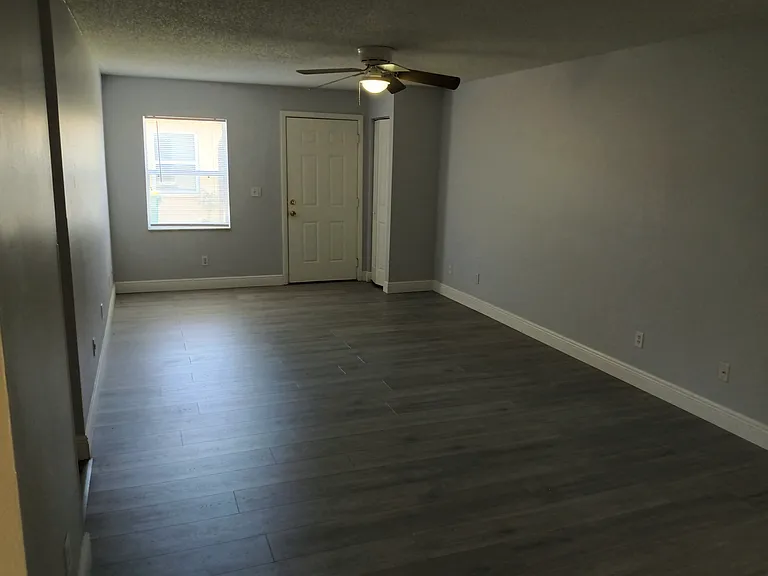333 Sun Dial Ct — Photo 14