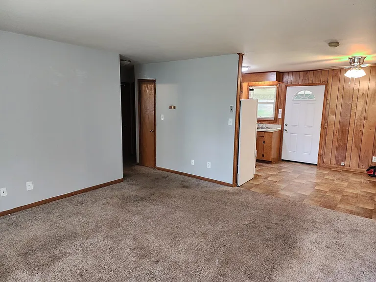 929 Autumn Ct — Photo 6