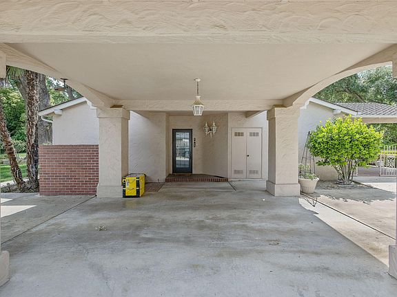 5th image of 1409 W Beverly Drive