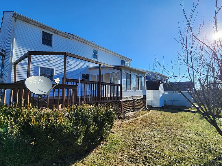 736 Lori Ln — Photo 34