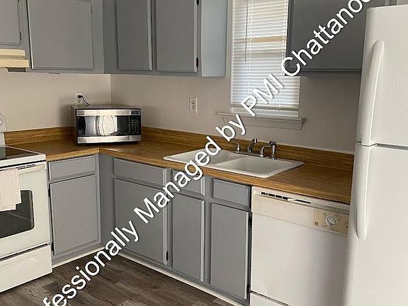 2nd image of 3730 Chula Vista Dr