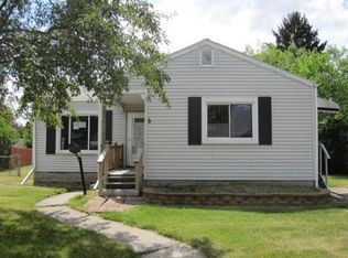 1109 Holgate Ave, Maumee, OH 43537