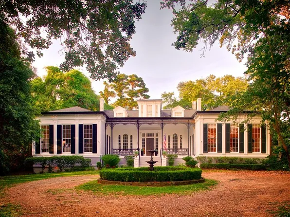 307 Oak St, Natchez, MS 39120