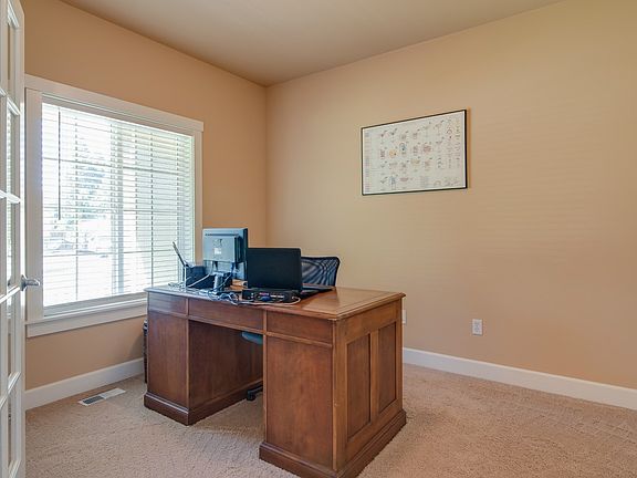 3rd image of 10921 152nd Street Ct E