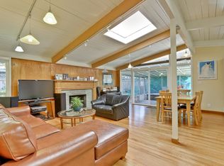 3790 Ross Rd, Palo Alto, CA 94303