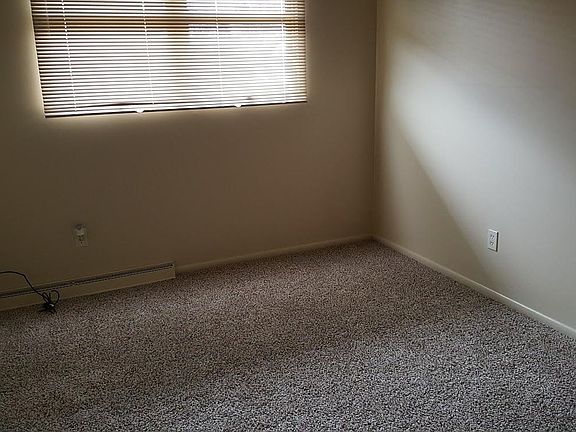 5th image of 1251 Boulevard Ave