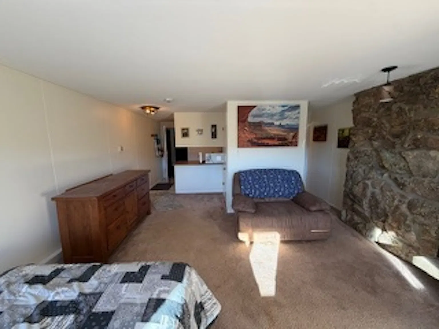 Studio, 400 sqft, $975 — Photo 3