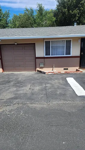 16240 Keith Way Photo 1