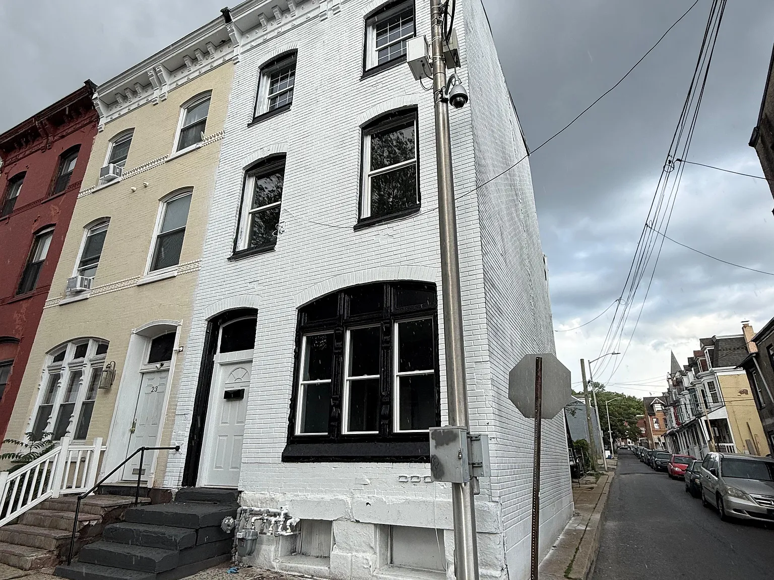 3 bed, $1,700 — Photo 2