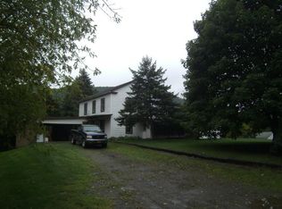 1 Elizabeth St, Naples, NY 14512