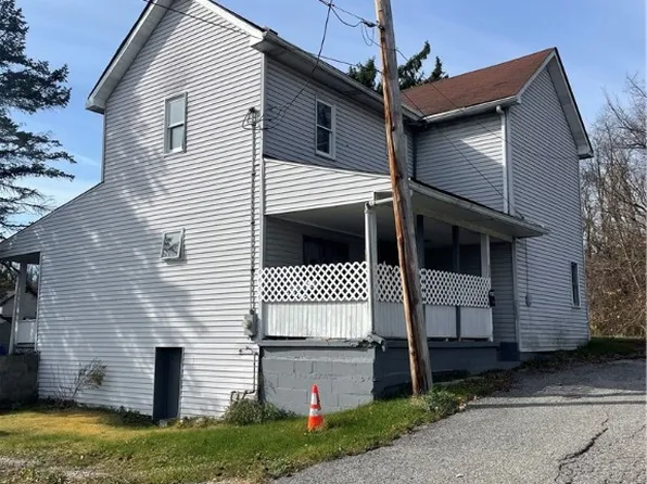 212 Archer Ln, Burgettstown, PA 15021