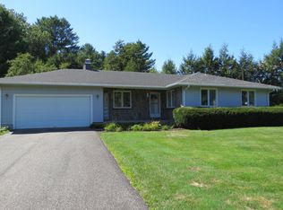 114 Mountain Dr, Pittsfield, MA 01201