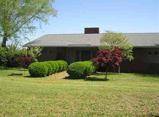 402 Link Rd, Pendleton, SC 29670