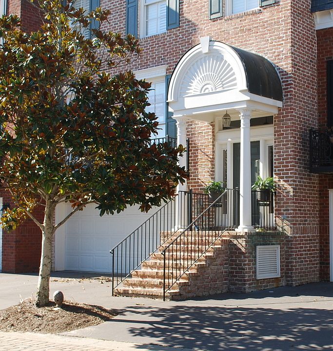 1st image of 40 Paddington Cir