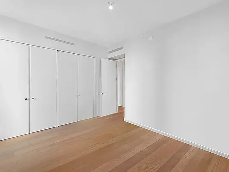 5 Beekman St #22C — Photo 6