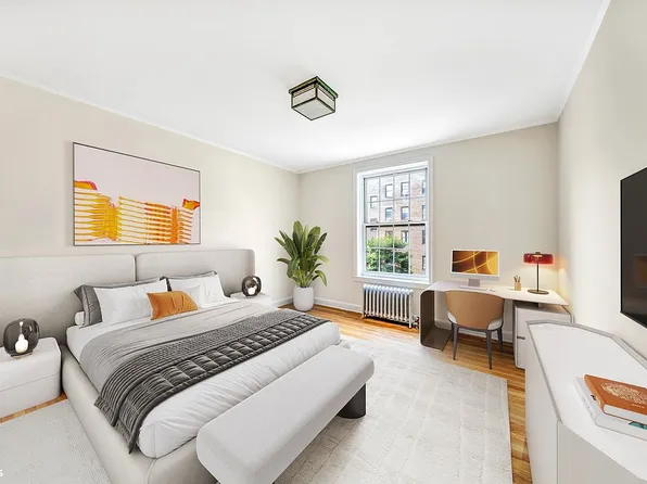 3711 84th St APT 32, Flushing, NY 11372