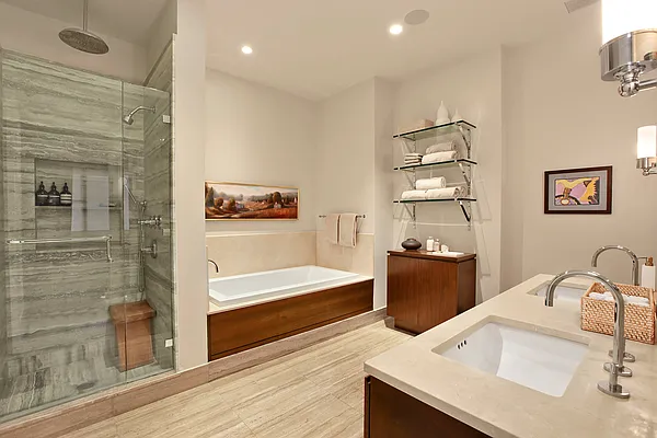 Sold by Corcoran | media 21