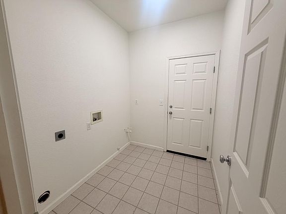 5th image of 1717 E 13th St