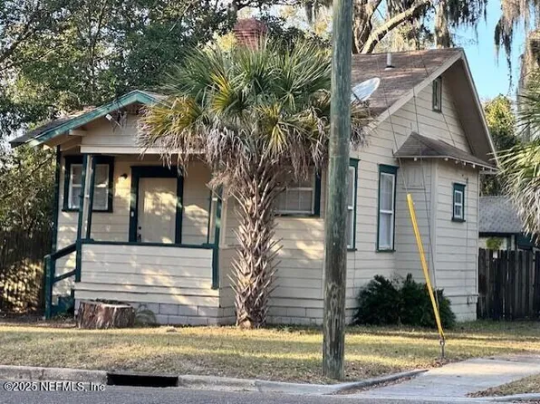 325 63RD Street E, Jacksonville, FL 32208