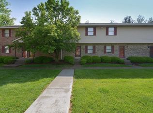 9375 Loch Lea Ln, Louisville, KY 40291