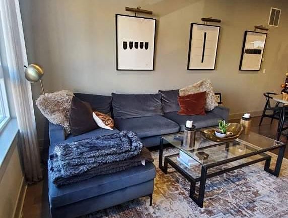 2nd image of 2716 W Cabot St #1