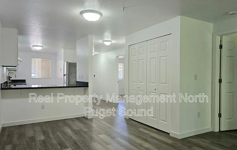 4505 100th St NE #B10 — Photo 7